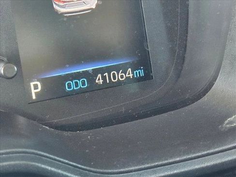 Used 2022 Toyota Corolla LE w/ Carpet Mat Package (TMS) image 11