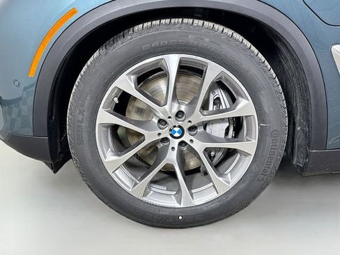 New 2026 BMW X5 xDrive50e image 32