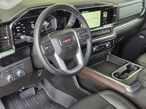 Used 2025 GMC Sierra 2500 SLT w/ Texas SLT Premium Package AWD/4WD image 10