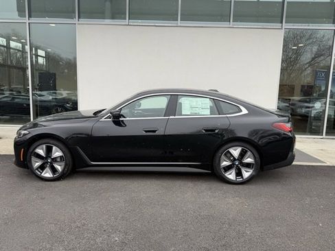 Used 2025 BMW i4 xDrive40i w/ Premium Package image 2