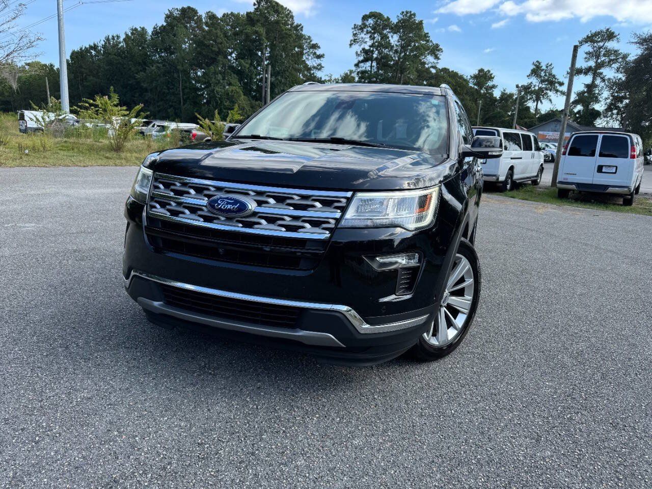 Used 2018 Ford Explorer Limited w/ Equipment Group 301A FWD image 27