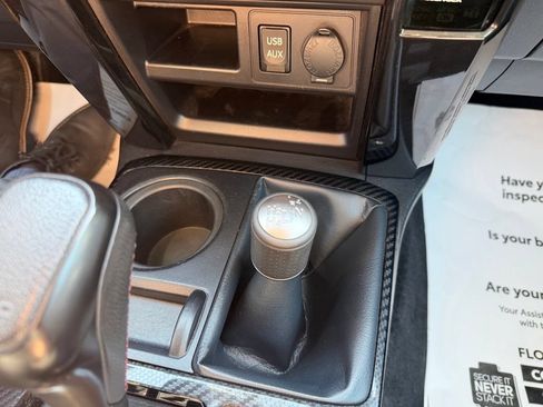 Used 2018 Toyota 4Runner TRD Off-Road w/ Convenience Package AWD/4WD image 18