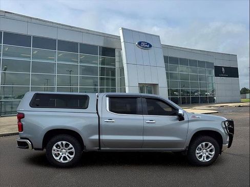 Used 2024 Chevrolet Silverado 1500 LTZ w/ LTZ Convenience Package II image 4