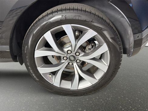 Used 2020 Land Rover Range Rover Evoque SE AWD/4WD image 30