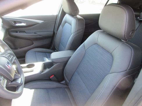 New 2026 Buick Envista Preferred FWD image 12