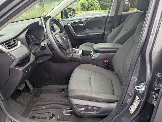 Certified 2024 Toyota RAV4 XLE AWD/4WD image 20