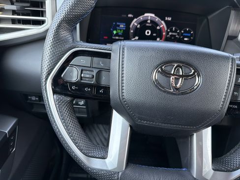 Used 2024 Toyota Tundra Platinum image 19