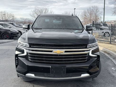 Used 2023 Chevrolet Tahoe LT w/ Luxury Package AWD/4WD image 3