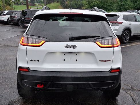 Used 2022 Jeep Cherokee Trailhawk w/ Trailer Tow Group AWD/4WD image 5
