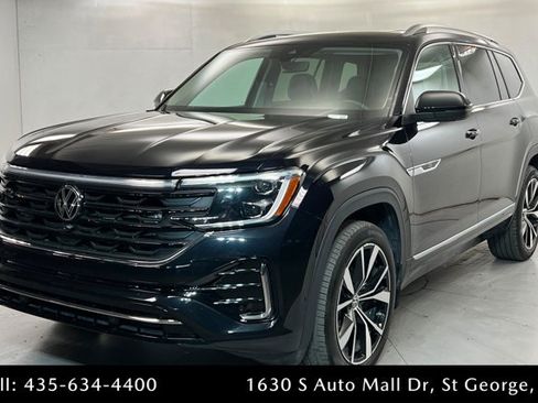 Used 2024 Volkswagen Atlas SEL Premium R-Line AWD/4WD image 1