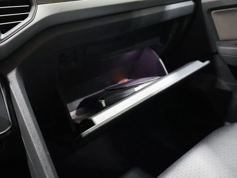 Used 2021 Volkswagen Atlas SE image 31