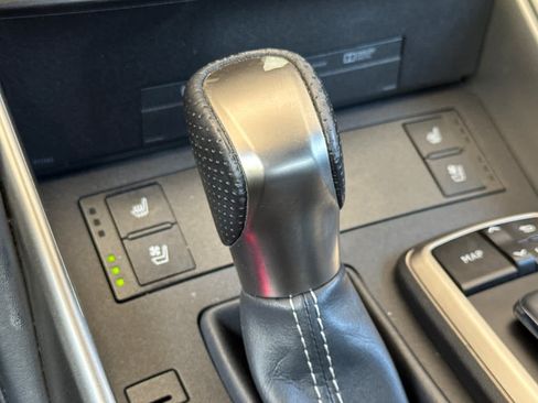 Used 2019 Lexus IS 300 F Sport w/ F Sport Package RWD image 23