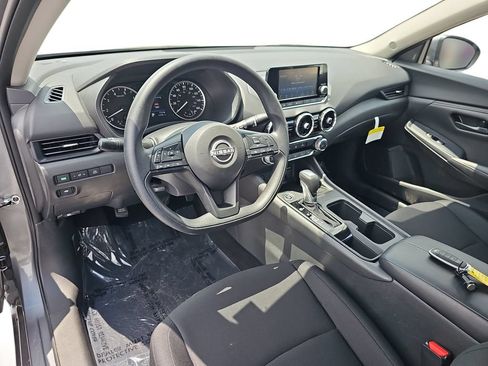 Used 2025 Nissan Sentra S FWD image 16