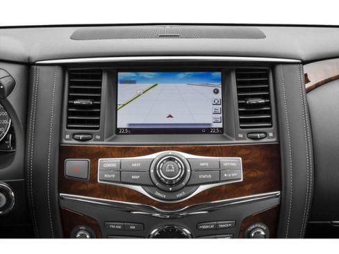 Used 2015 INFINITI QX80 4WD w/ Deluxe Technology Package image 24