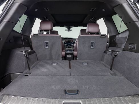 Used 2022 Cadillac XT6 Premium Luxury w/ Technology Package image 23