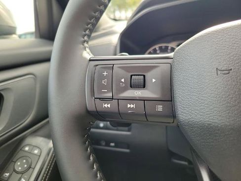 Certified 2026 Nissan Rogue SV FWD image 23