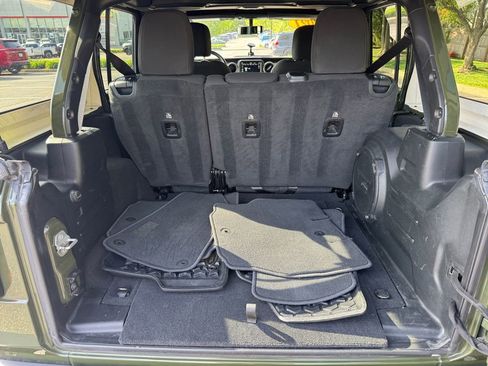 Used 2021 Jeep Wrangler Unlimited Sport w/ Sun And Sound Package AWD/4WD image 16