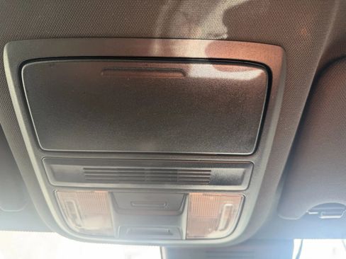 Used 2018 Honda Accord Sport image 23