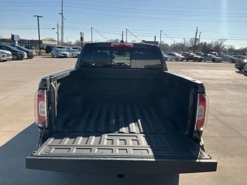 Used 2019 GMC Canyon Denali image 28