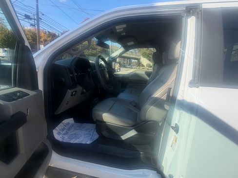 Used 2019 Ford F150 XL w/ Equipment Group 101A Mid image 10