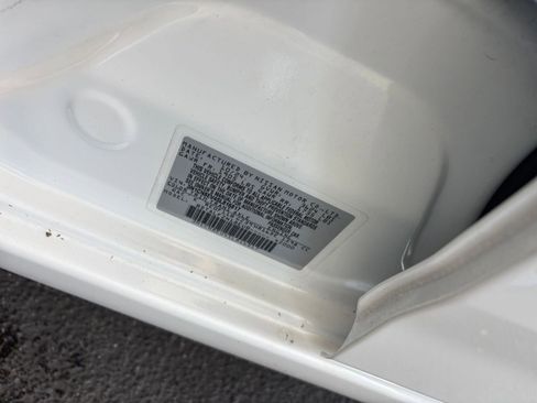 Used 2025 Nissan Versa SV FWD image 29
