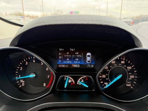 Used 2017 Ford Escape SE image 14