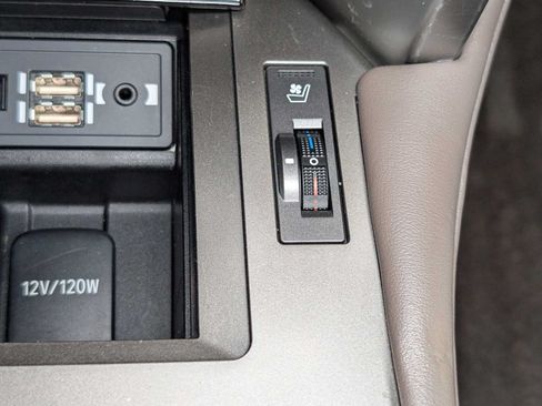 Used 2018 Lexus GX 460 w/ Navigation Package AWD/4WD image 30