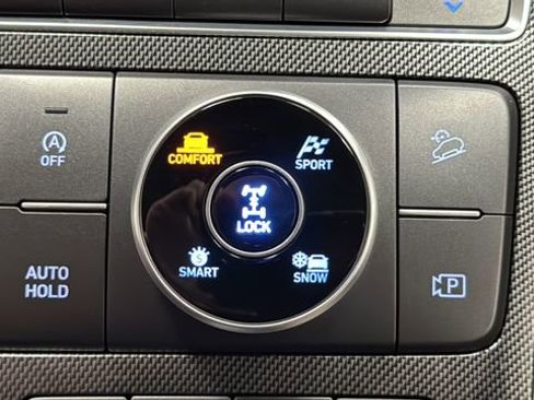 Used 2023 Hyundai Santa Fe SEL w/ Premium Package AWD/4WD image 33