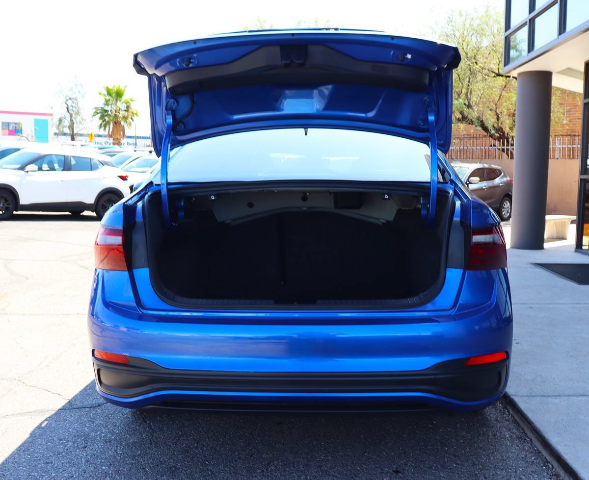 Used 2022 Volkswagen Jetta SE FWD image 23