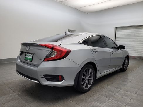 Used 2020 Honda Civic EX image 9