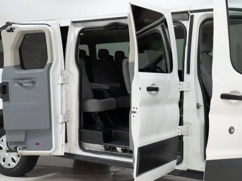 Used 2015 Ford Transit 350 XLT RWD image 20