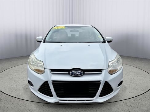 Used 2014 Ford Focus SE FWD image 30