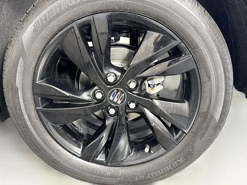 Used 2024 Buick Encore GX Sport Touring w/ Comfort Package FWD image 32