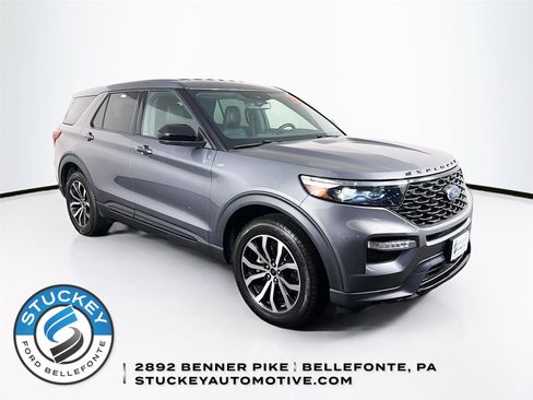 Used 2022 Ford Explorer ST-Line image 1