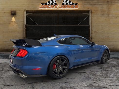 Used 2020 Ford Mustang Shelby GT500 w/ Carbon Fiber Track Pack image 10