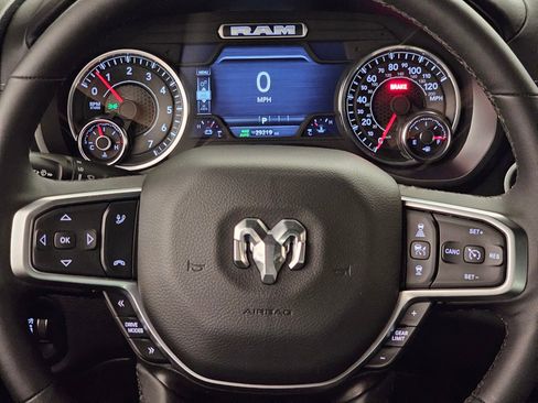 Used 2025 RAM 1500 Big Horn AWD/4WD image 8