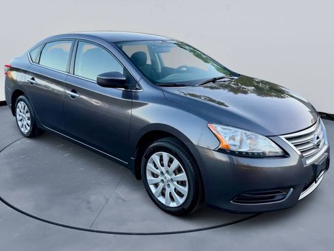 Used 2015 Nissan Sentra SV image 8