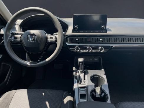 Used 2023 Honda Civic LX image 10