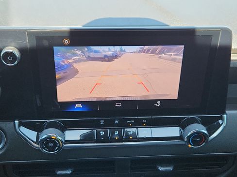 Used 2023 Chevrolet Colorado Trail Boss w/ Advanced Trailering Package AWD/4WD image 28