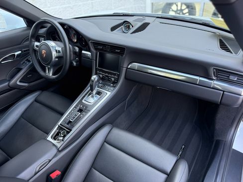 Used 2014 Porsche 911 Carrera 4S image 40
