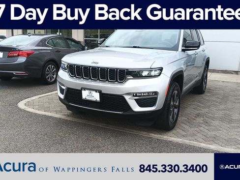 Used 2023 Jeep Grand Cherokee 4WD 4xe image 1
