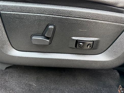 Used 2016 RAM 1500 Sport image 26