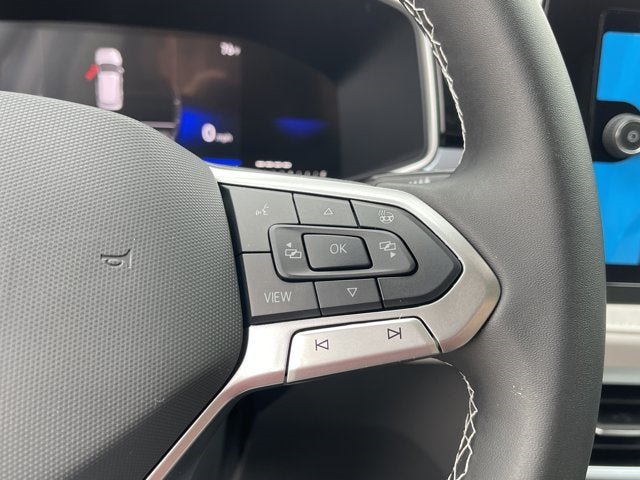 New 2025 Volkswagen Taos SE FWD image 25