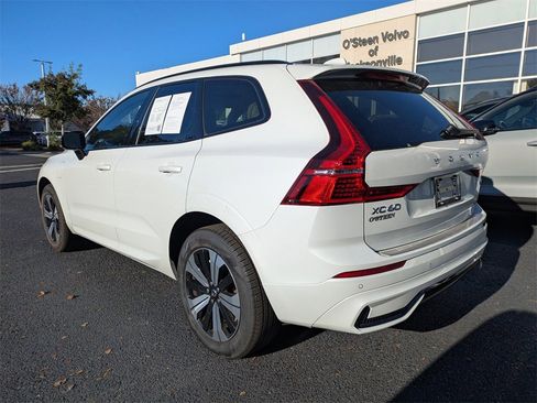 Certified 2025 Volvo XC60 T8 Core w/ Protection Package Premier image 4
