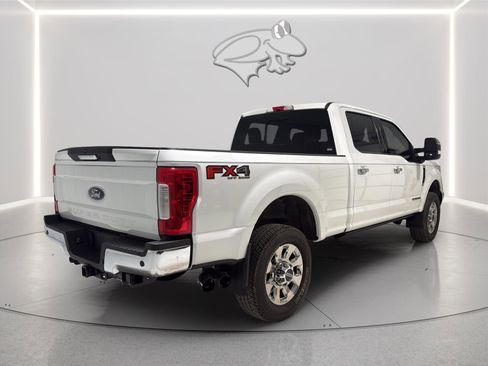 Used 2019 Ford F350 Lariat w/ Chrome Package AWD/4WD image 5