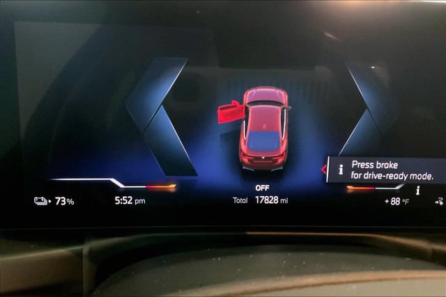 Used 2023 BMW i4 eDrive35 RWD image 9
