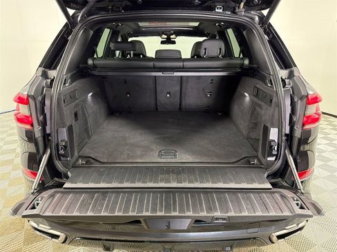 Used 2022 BMW X5 M50i image 20