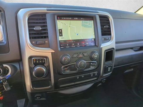 Used 2018 RAM 1500 Big Horn image 12