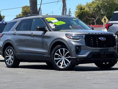 Certified 2025 Ford Explorer ST-Line