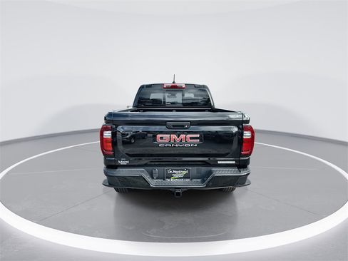 New 2026 GMC Canyon Elevation w/ Convenience Package image 7